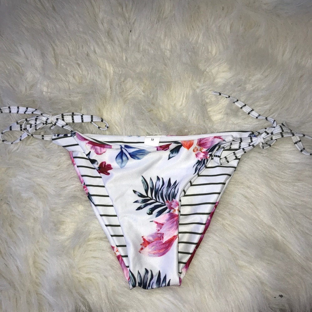 Zaful Floral reversible bikini bottoms